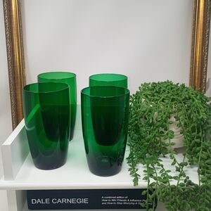 Set Of 4 Elegant Hand Blown Green Glass Tumblers